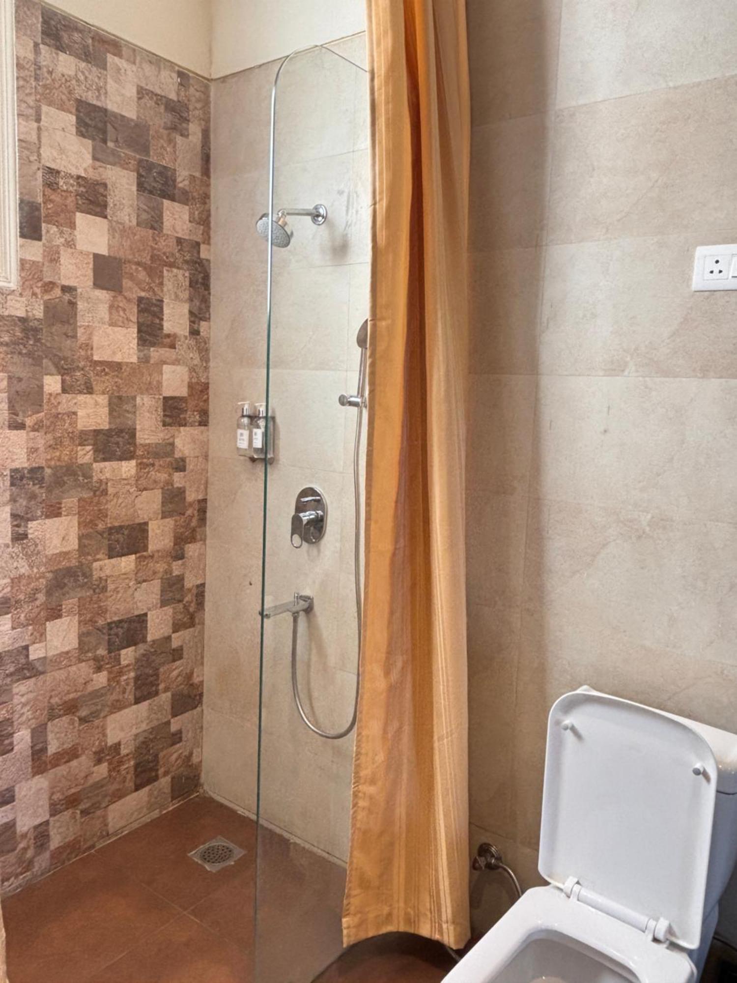 Regenta Resort & Spa Mashobra Shimla Eksteriør bilde